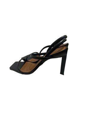 Intervalle of Montreal Black Leather Strappy Sandals – Size 39 – Brand new!